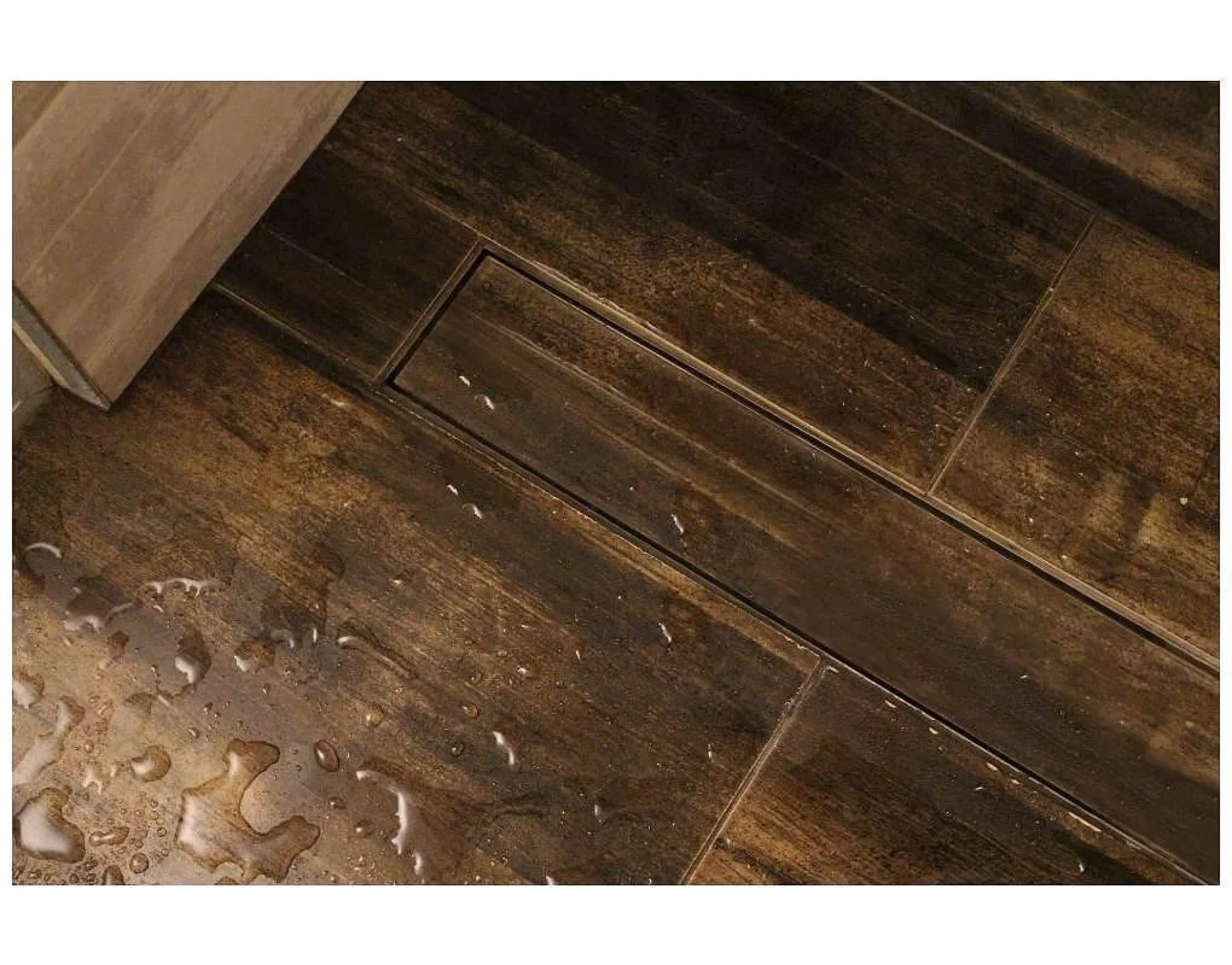 %D0%9B%D0%B8%D0%BD%D0%B5%D0%B5%D0%BD+%D1%81%D0%B8%D1%84%D0%BE%D0%BD+Tile+Design+-+100%25+Inox%2C+600+mm